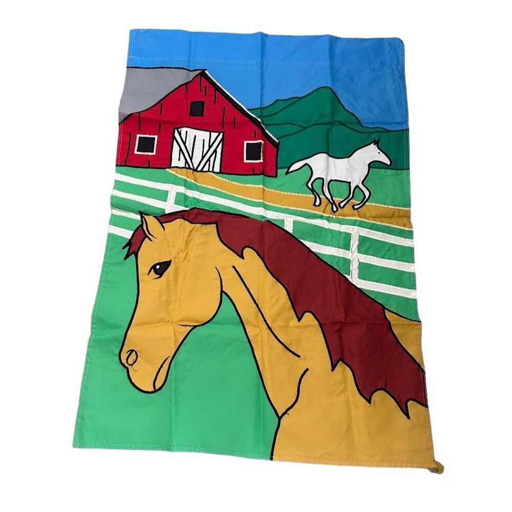Horse Barnyard Themed Outdoor Garden Flag by‎ Evergreen Enterprises 27.5" X 40"